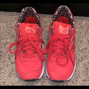 New Balance 574 ♥️ red w/ cheetah lining ♥️